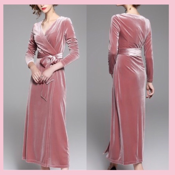 BNWT Blush Velvet Wrap Dress - Picture 2 of 8